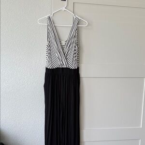 Kaileigh Striped V-Neck knit jumpsuit